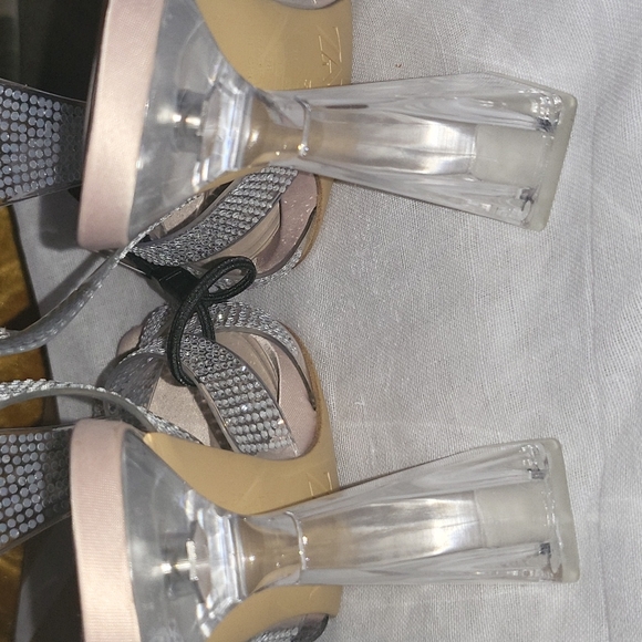 Gorgeous Bling Zara Slingbacks - Picture 4 of 7
